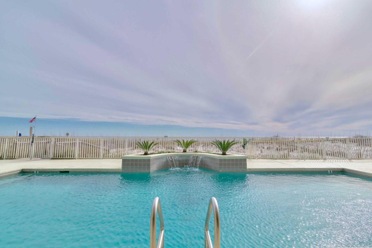 Beachfront Gulf Shores Condo With Pool Bagian luar foto