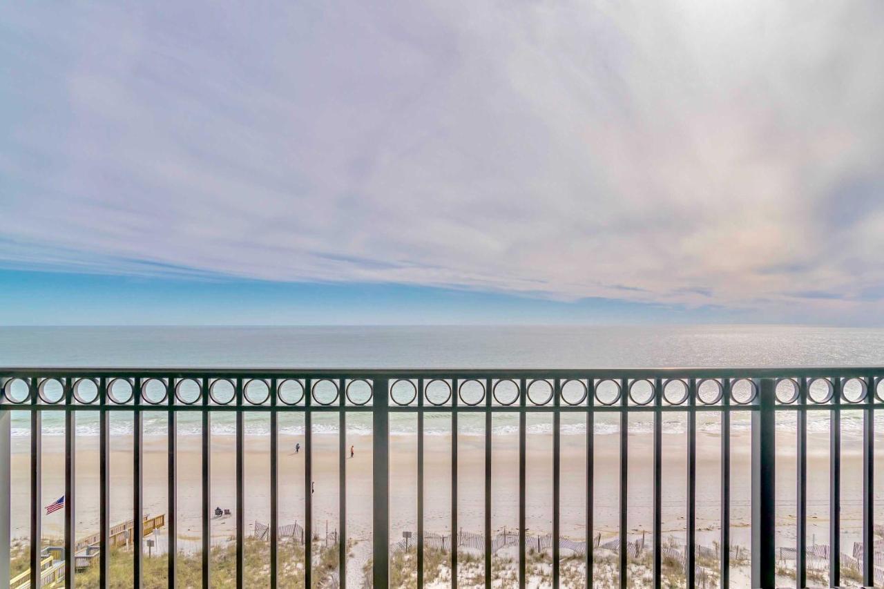Beachfront Gulf Shores Condo With Pool Bagian luar foto
